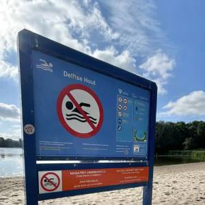 Wéér negatief zwemadvies voor Delftse hout, blauwalg in Grote Plas
