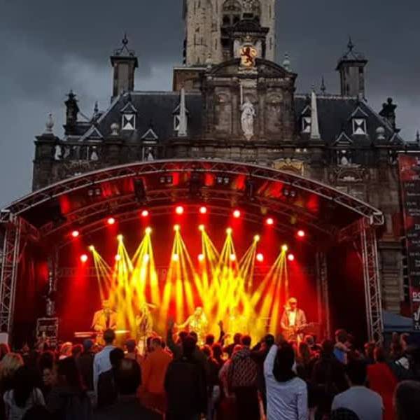 Is er genoeg geld om evenementen te organiseren in Delft?