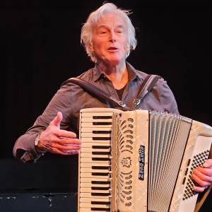 Oud-journalist en muzikant Henk de Kat overleden