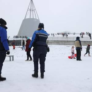 Dak bibliotheek TU Delft veranderde in skigebied