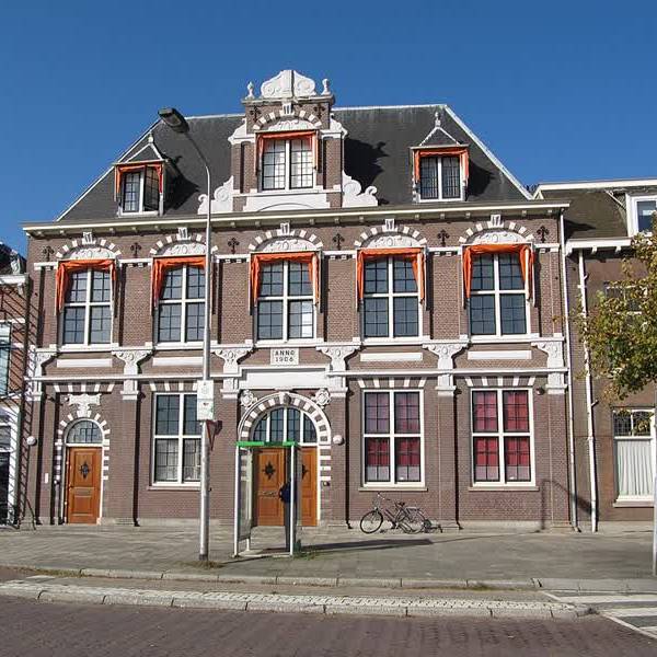 PvdA en GroenLinks willen einde aan bedel- en straatmuziekverbod in Delft