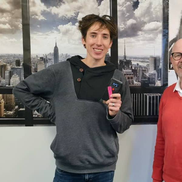 Belangrijke uitvinding: TU Delft student bedenkt Plasticscanner en wint duurzaamheidsprijs