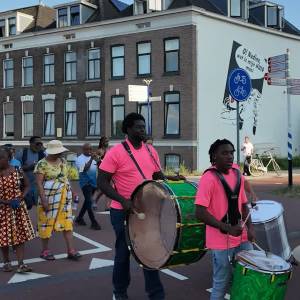 Delft viert Keti Koti: ‘Trots, maar we zijn er nog niet’