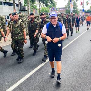 Wim loopt sinds 1982 de Vierdaagse: ‘Dezelfde sfeer, maar stuk commerciëler’