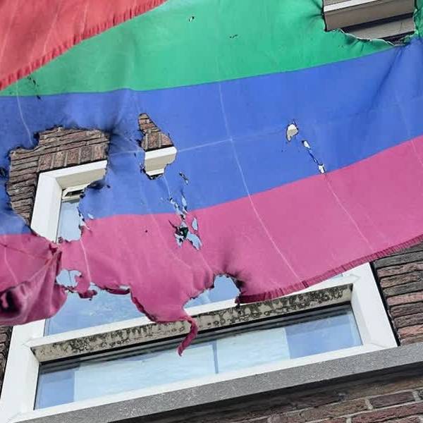 LHBTI+ intimidatie bij DWH: ‘Wat gaat het college doen om dit gedrag te stoppen?’