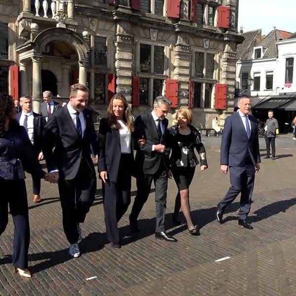 Premier Schoof en Haagse top bij Matthäus Passion in Delft
