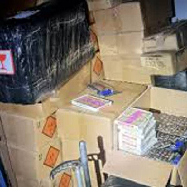 Politie neemt 600 kilo aan illegaal vuurwerk in beslag