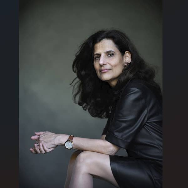 Delftse Sheila Sitalsing ontdekt in haar boek het verborgen oorlogsverleden van haar familie