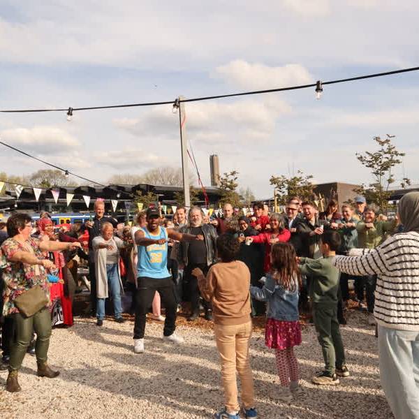Muzikale opening Stationshuis Delft-West: ‘Een plek voor iedereen’
