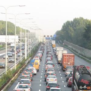 Aangekondigde afsluiting van de A13 gaat dit weekend niet door