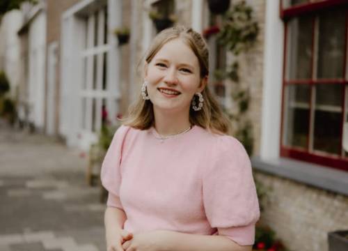 Jeugd heeft de toekomst bij Delftse ChristenUnie: Emily Timmer (25) nieuwe lijsttrekker