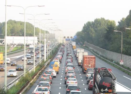 Aangekondigde afsluiting van de A13 gaat dit weekend niet door