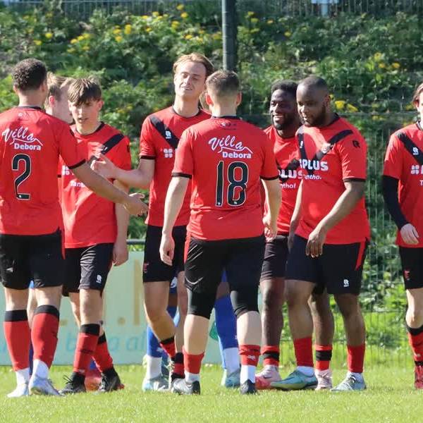Delftse Dribbels: Vitesse op vinkentouw voor titel