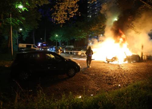 Meerdere auto's in vlammen opgegaan aan César Franckstraat