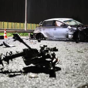 Man (19) uit Delft zwaargewond bij bizarre crash A13