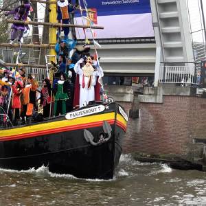 Sinterklaas is in Delft aangekomen