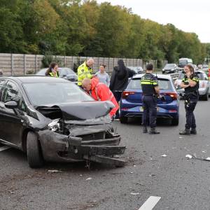 Bestuurder slaat op de vlucht na ongeval, politie vraagt om getuigen