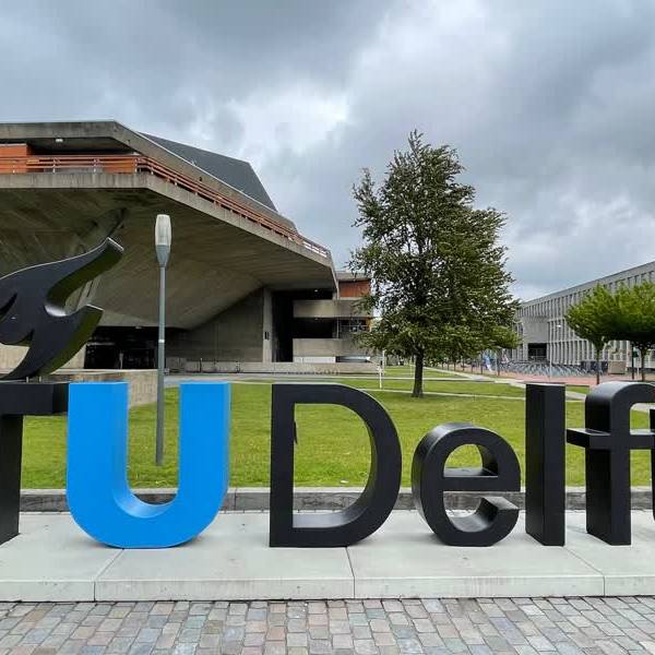 Studententeam TU Delft ontwerpt zelfvoorzienend maandorp