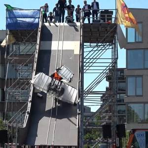 ‘Te land, ter zee en in de lucht’ aan Delftse Zuidkolk