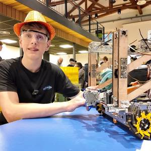 Oefenen met robots voor de First Tech Challenge op het Stanislas Westplantsoen