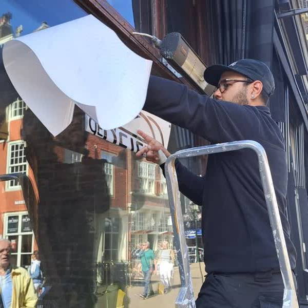 Uit het jasje gegroeid: De Beierd verhuist naar oude locatie De Sjees op de Markt