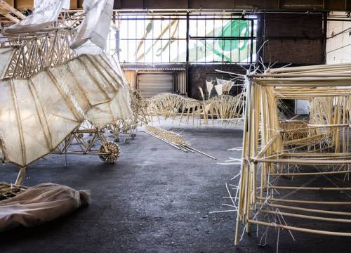 Wereldberoemde strandbeesten krijgen laatste rustplaats in Kabeldistrict
