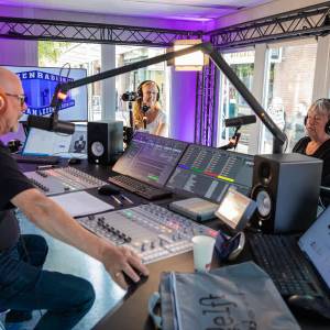 Het Glazen Radiohuis komt naar winkelcentrum De Hoven in Delft