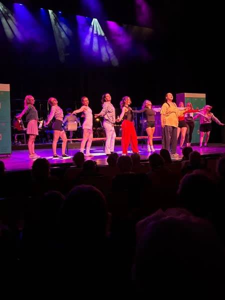 Recensie Virgiel Theaterproductie Fame: 