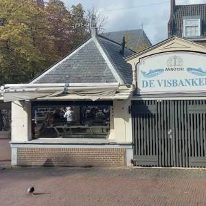 Visbanken in Delft sluiten definitief