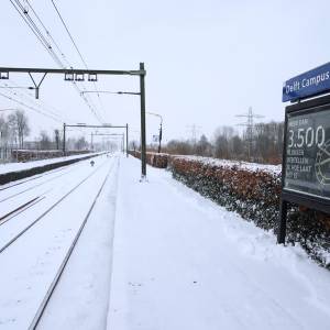 Geen treinverkeer op stations in Delft