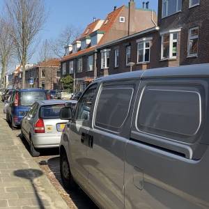 VIDEO | Olofsbuurt kritisch op parkeerbeleid: 'Vergunning voor parkeergarage te duur'