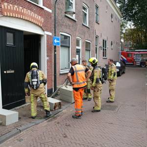 Onkruidverbrander veroorzaakt kleine woningbrand aan Spieringstraat