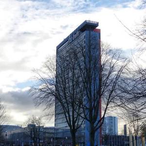 TU Delft hoogbouw EWI voldoet niet aan brandveiligheidseisen