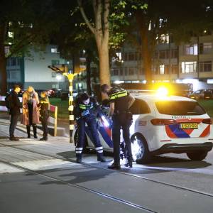 Mishandeling in tram 1, man blijft lichtgewond achter op Buitenhofdreef