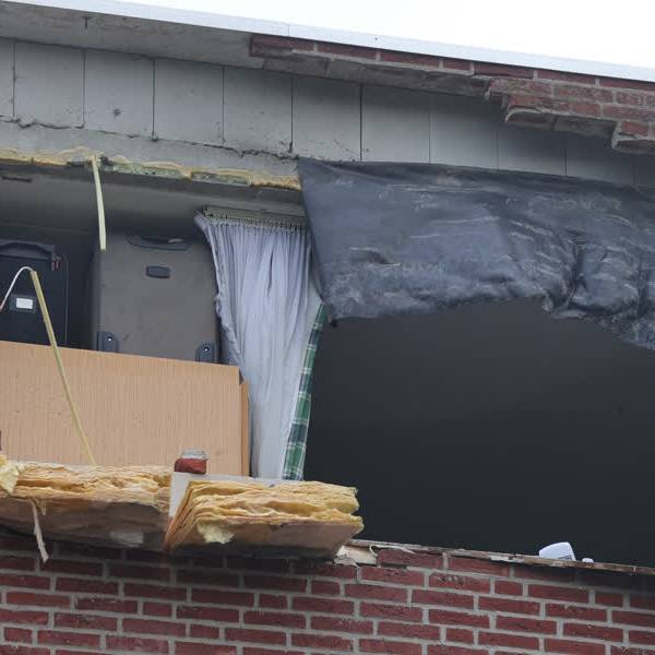 Explosie zorgt voor flinke schade in asielhotel