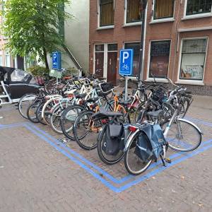 Vesteplein veranderd: ‘Voelt nu als plein in plaats van een fietsenstalling’