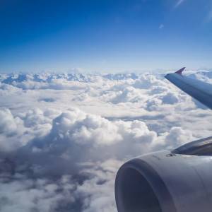 Luchtvaartdeskundige TU Delft maakt zich zorgen om deltavariant tijdens vluchten